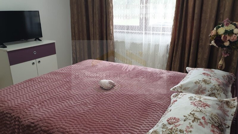 Cartierul Solar, apartament de inchiriat 2 camere, 83 mp, parcare proprie.